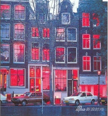 紅燈區(qū)真實情趣裝