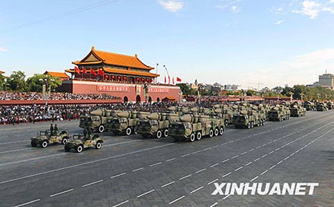 中國東風(fēng)-21C導(dǎo)彈在今年的國慶閱兵中對外正式亮相。