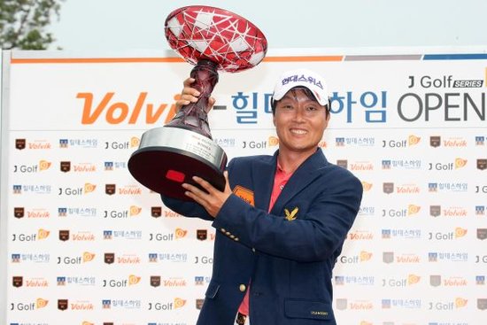 亞巡沃維克賽李銀宇?yuàn)Z冠 威拉滄一桿之差亞軍