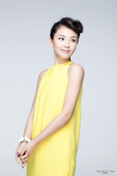 劉濤清新寫(xiě)真 笑容甜美嬌俏可人