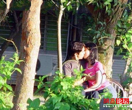 全國摸奶哥爆紅網(wǎng)絡