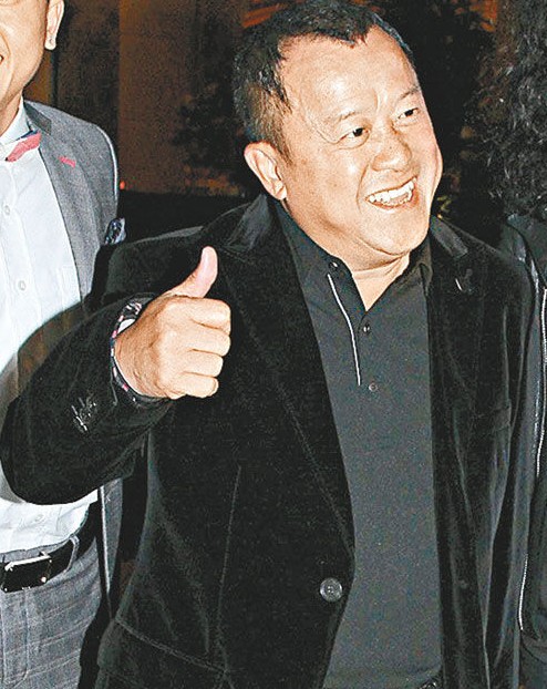 曾志偉前日歡天喜地出席婚宴，想不到會卷入是非。