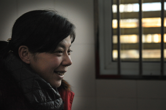 美貌廠花精神失常流浪街頭 丈夫曾養(yǎng)小三