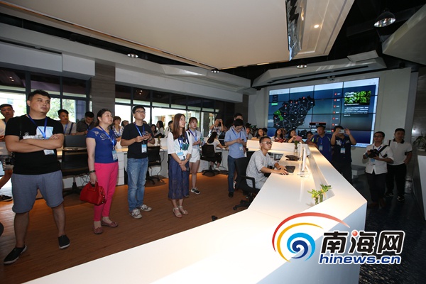 ?？谘葚S互聯(lián)網(wǎng)小鎮(zhèn)筑巢引鳳來(lái) 網(wǎng)媒記者贊前景無(wú)限